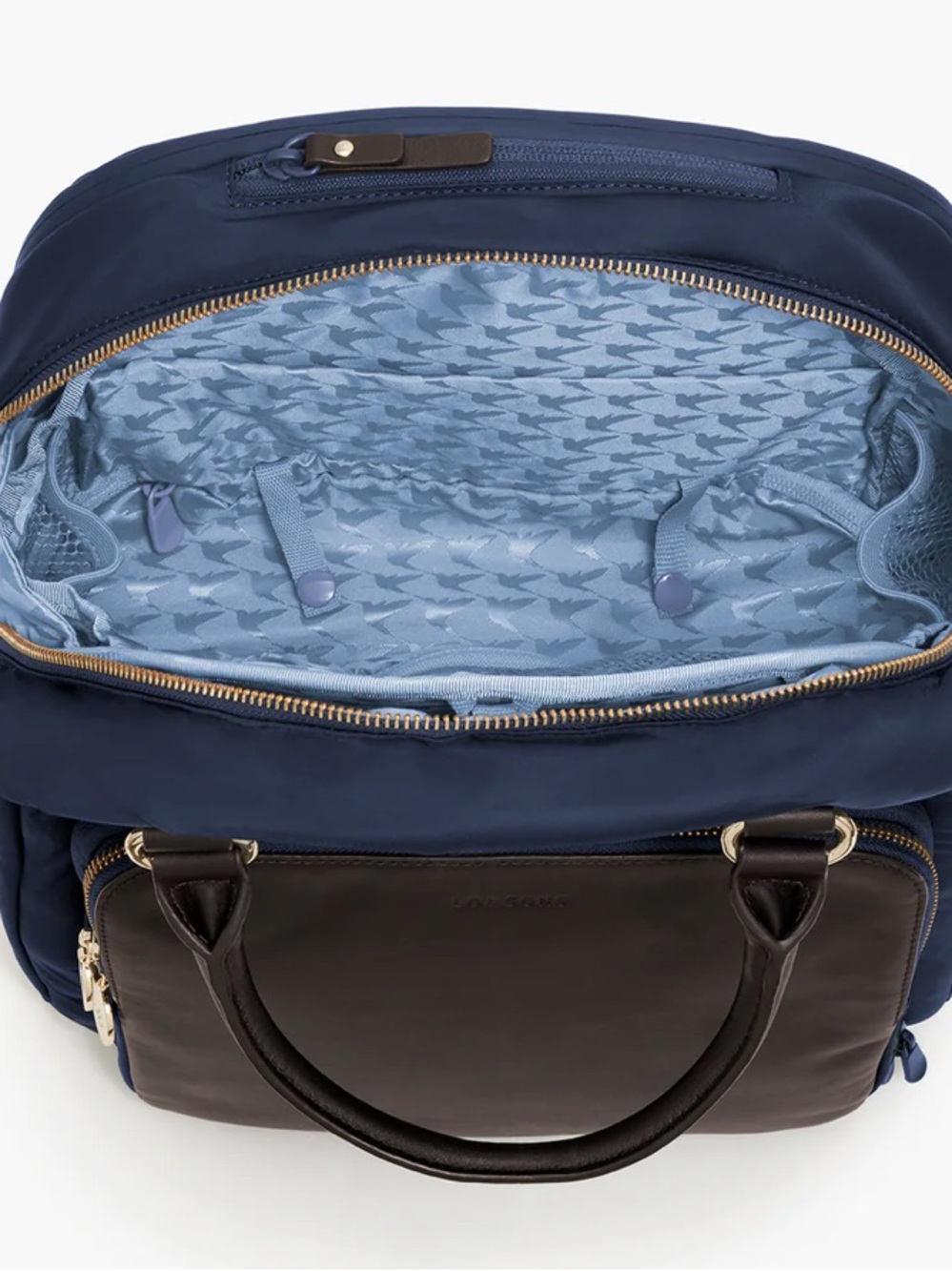 Lightweight Travel Backpack - Picture 3 of 5